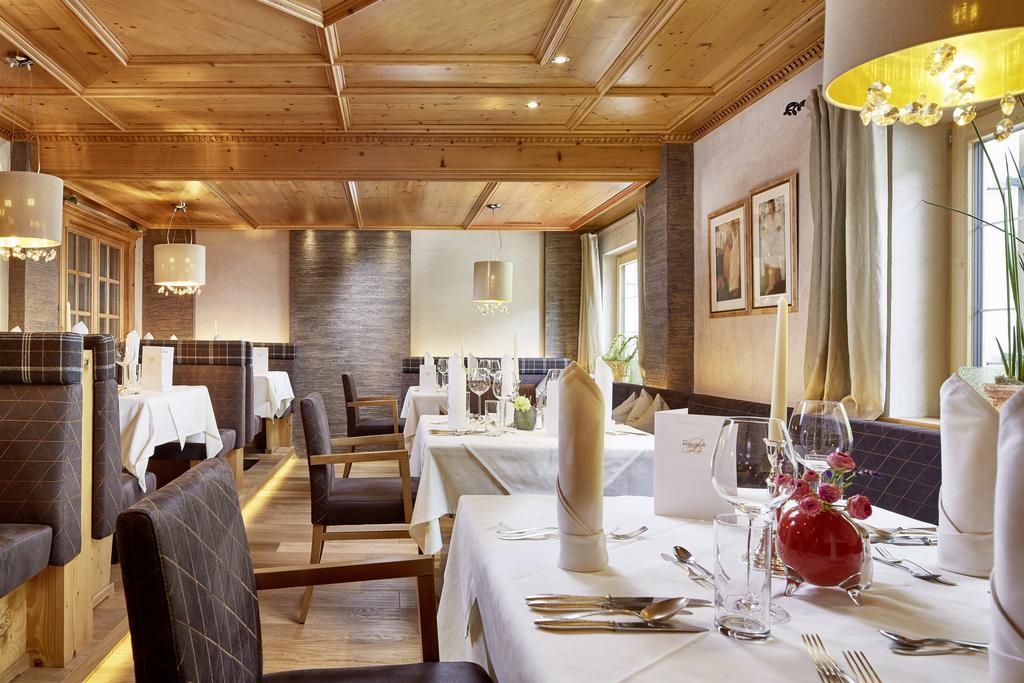 Hotel Berghof Crystal Spa & Sports Tux Εξωτερικό φωτογραφία